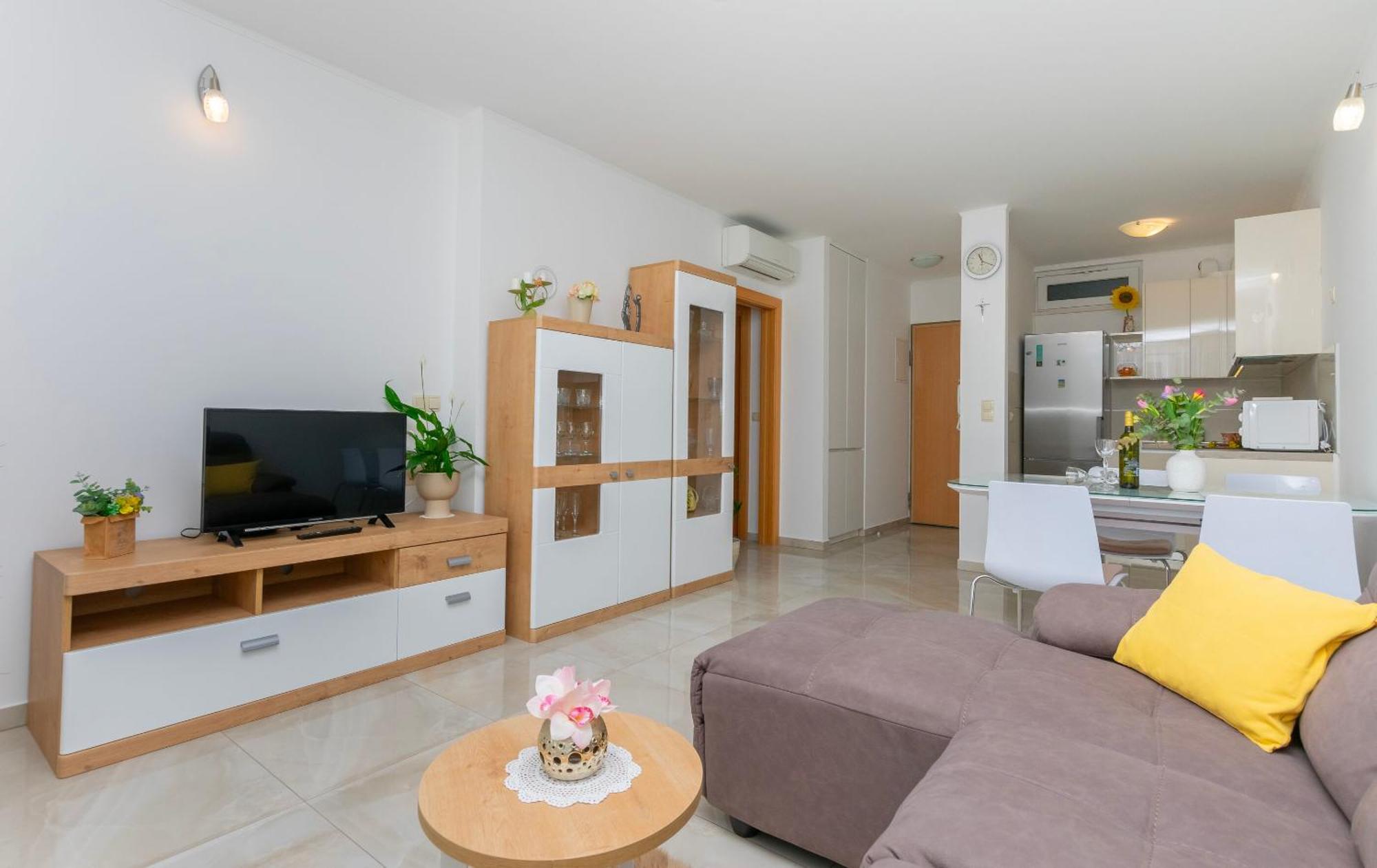 Apartment Ivanka Omiš Εξωτερικό φωτογραφία