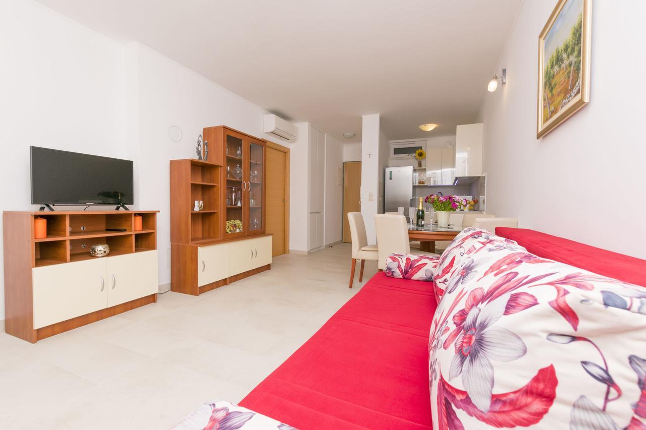 Apartment Ivanka Omiš Εξωτερικό φωτογραφία